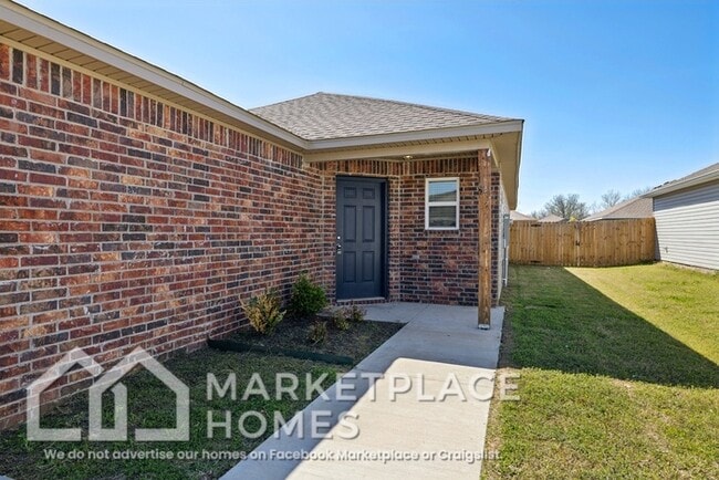 Photo - 981 E Starling St