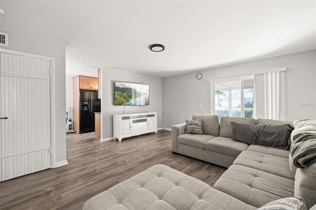 Photo - 3267 39th St S Unit B