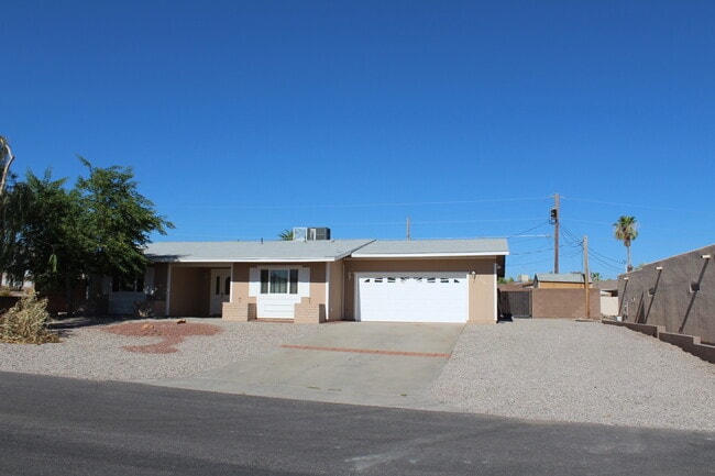 Photo - LONG TERM! 3 Bedroom 2.5 Bath Pool Home!