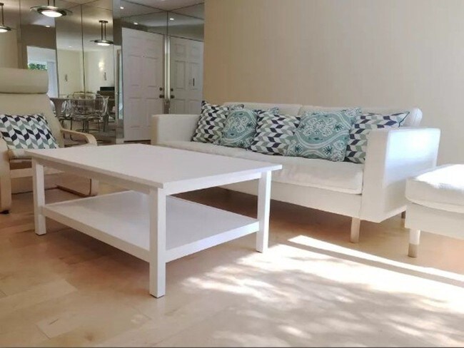 Photo - 9005 Cynthia St Unidad 119