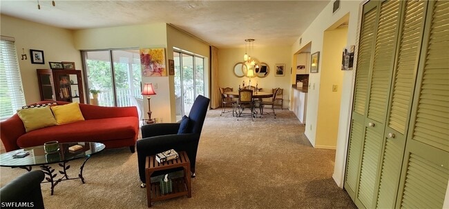 Photo - 109 Georgetown Blvd Unidad 109
