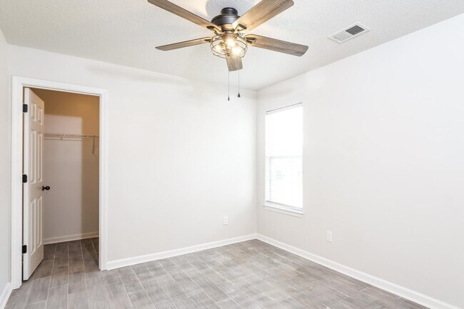 Photo - 1731 Addison Park Cove