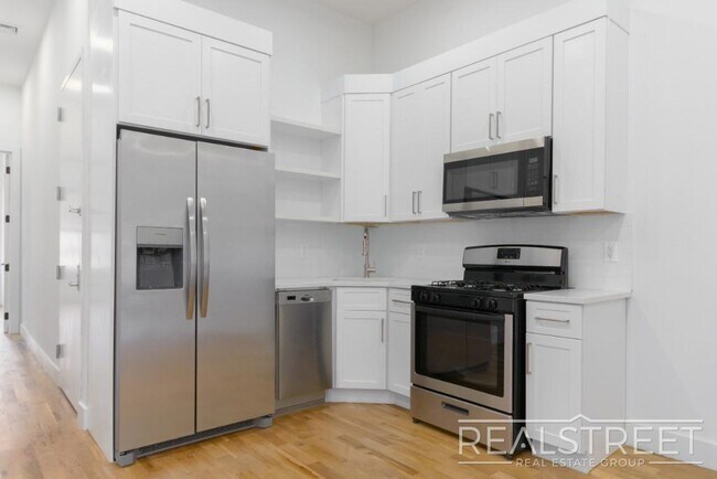 Photo - Brand New Large 3 Bed 2 Bath in Bushwick Townhouse! Unit 3