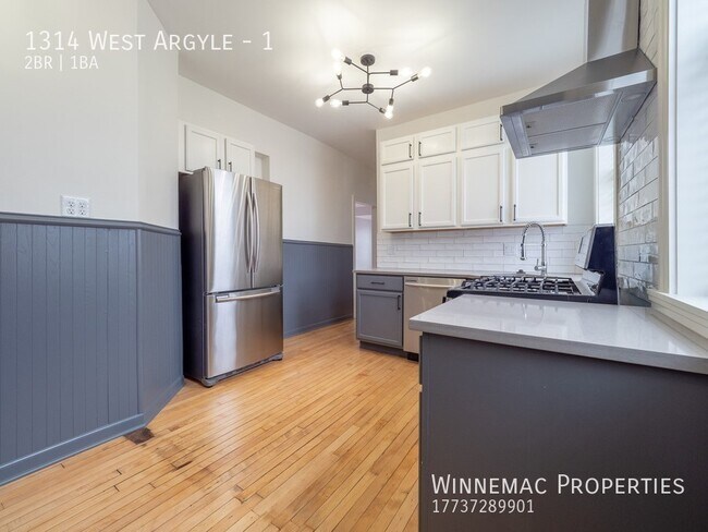 Photo - 1314 West Argyle-1 Unidad 1