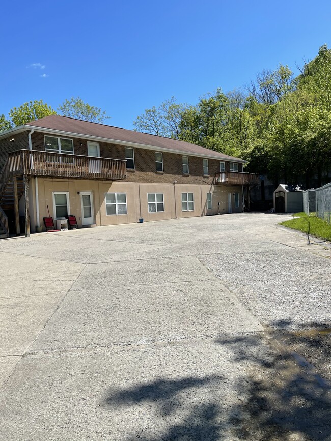 Building Photo - 6320 E Miami River Rd Unit 1