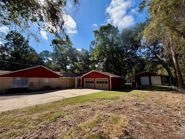 3117 Pine Acres Dr