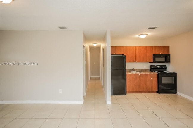 Photo - 14640 Tyler St