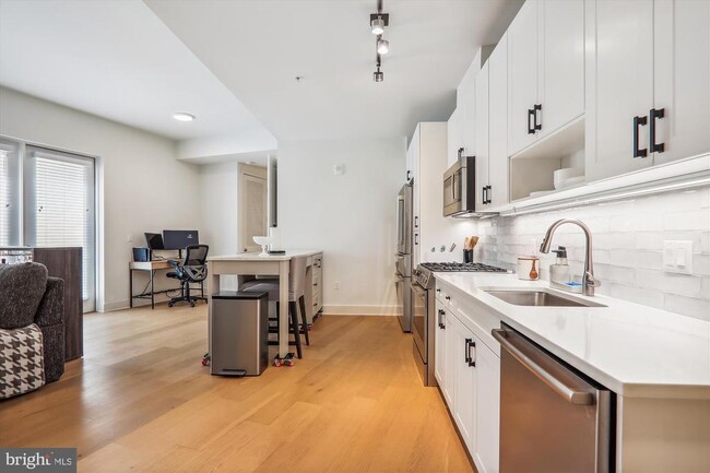 Photo - 6803 Cameron Dr NW Unit 1