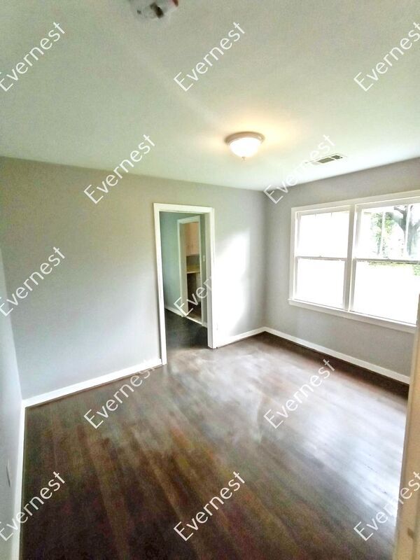 Photo - 3402 33rd Ct N