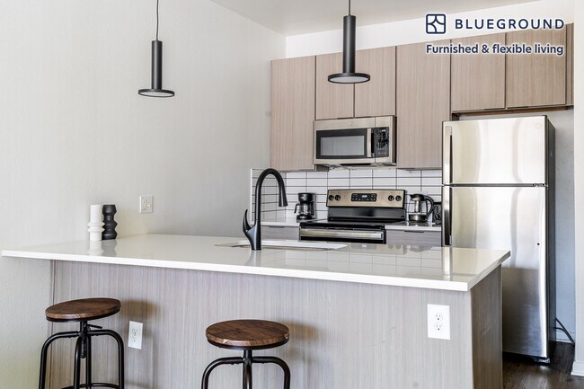 Photo - 3210 Esperanza Crossing Unit SI FL1-ID300