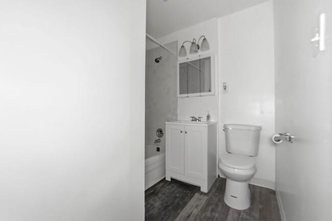 Photo - The Clifton Boulevard Portfolio