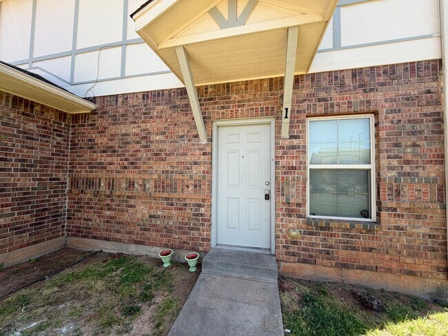 Photo - 200 Chalmette Dr Unit 200-1
