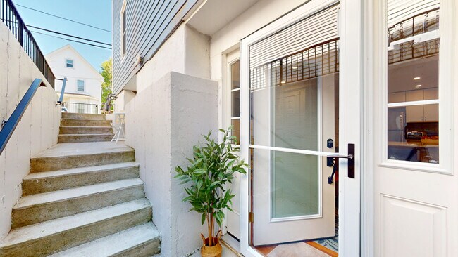 Photo - 36 Montgomery St Unit A