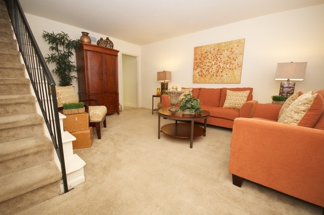 Photo - Eastwood Manor