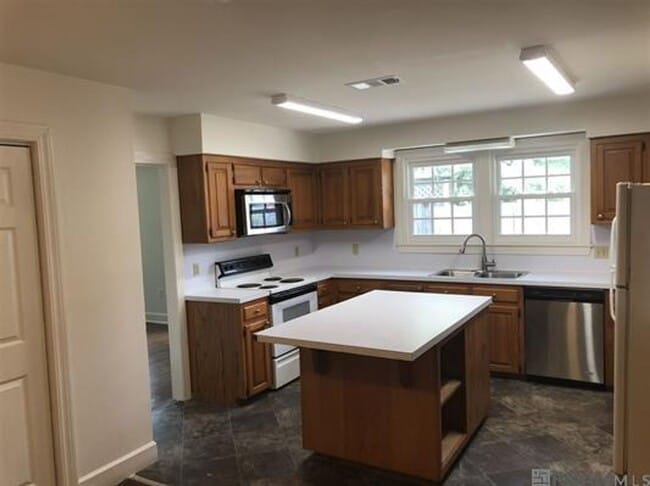 Photo - Walnut Hills Subdivision off Hundred Oaks