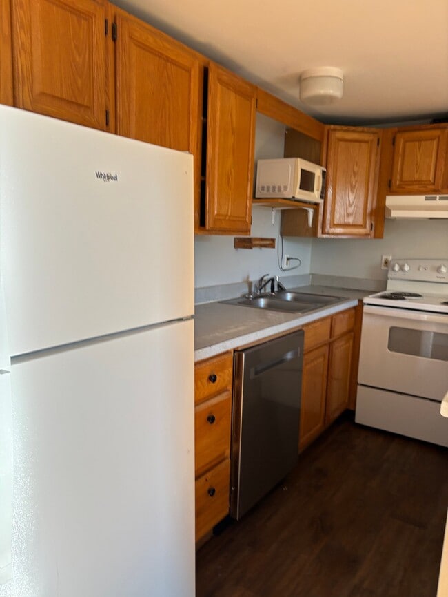 23 Spring St Unit 16