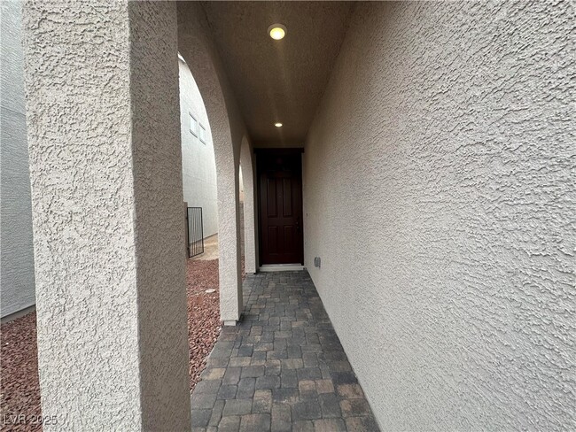 Photo - 9097 Vesey Ave House