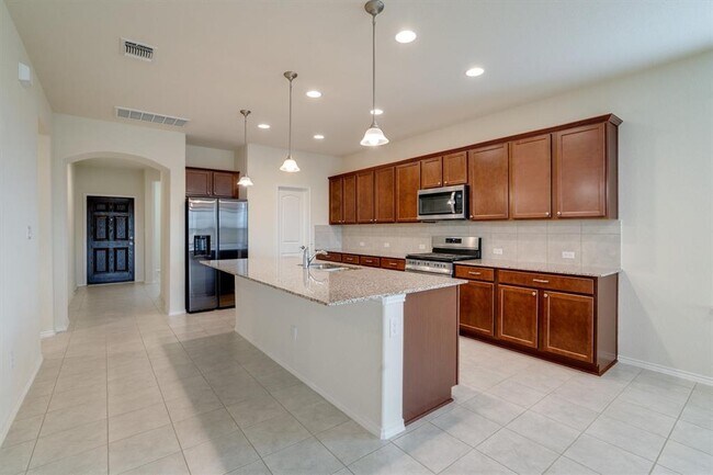 Photo - 138 Duroc Dr