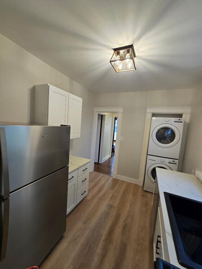 Photo - 2032 Elm Ave Unit 1