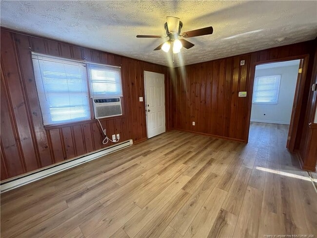 Photo - 1725 Cumberland Dr