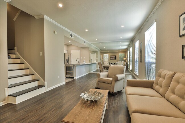 Photo - 1201 McDuffie St Unit 211