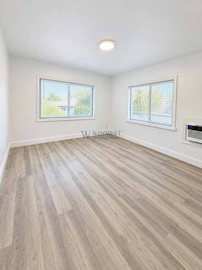 Photo - 1825 McKinley St Unit 215