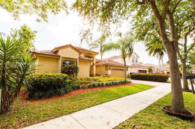 Photo - 2983 Oakbrook Dr