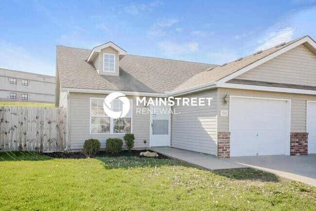 Photo - 3 Bedroom Pet-Friendly Home in Pleasant Hi...