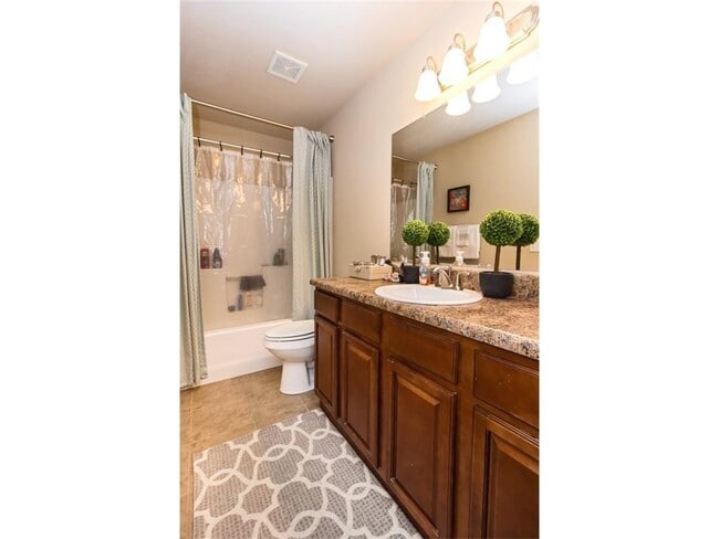 Photo - Great 3 Bedroom home in Fayetteville! Convenient to UofA and I-49!