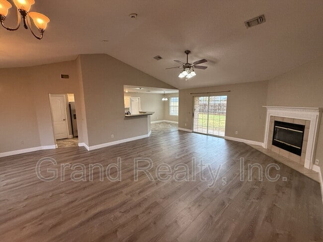 Photo - 4754 Winterdale Dr