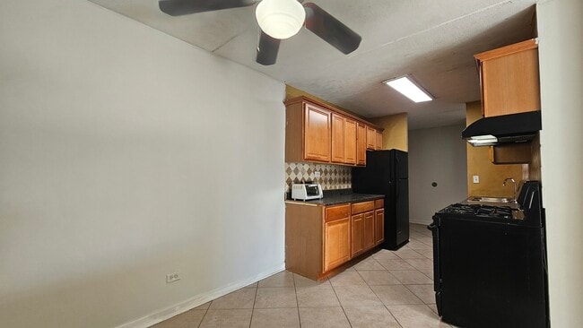 Photo - 5011 Valley Ln Unit 305
