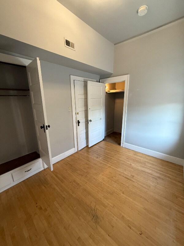 Photo - 707 E Brady St