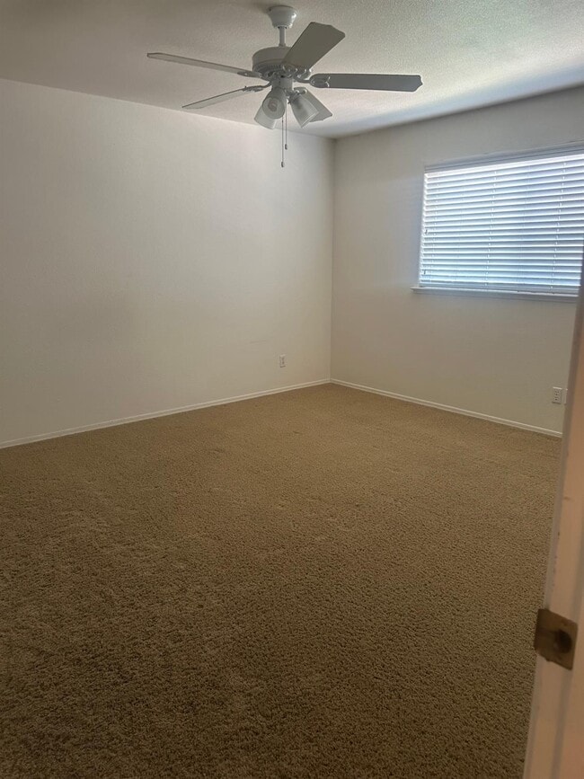 Photo - 1542 E Alluvial Ave Unit 103