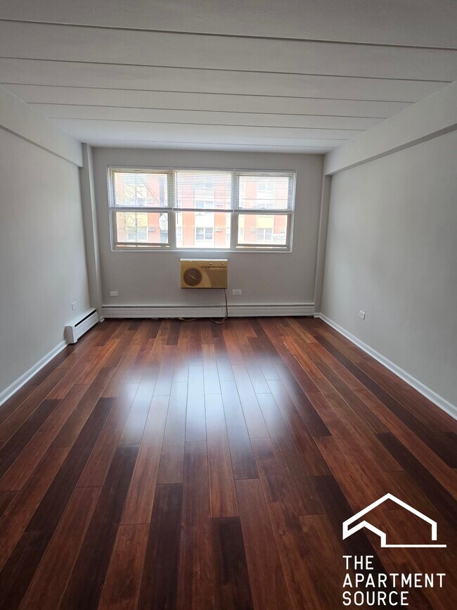 Photo - 6821 N Sheridan Rd Unit 204