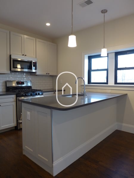 Photo - 45 Thorndike St