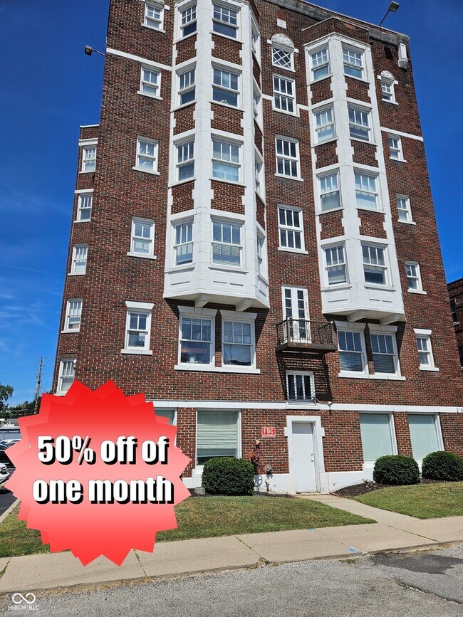 Building Photo - 230 E 9th St Unit 507