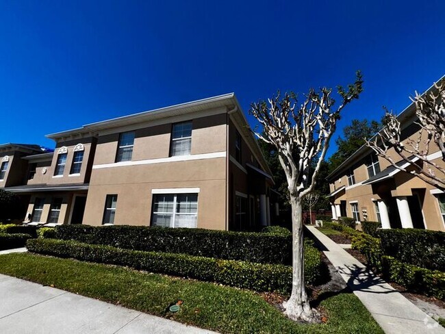 Building Photo - 3 Bedroom 2.5 Bath Treviso Townhome minute...