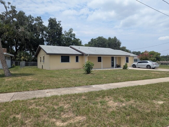 Photo - 1521 Normandy Way