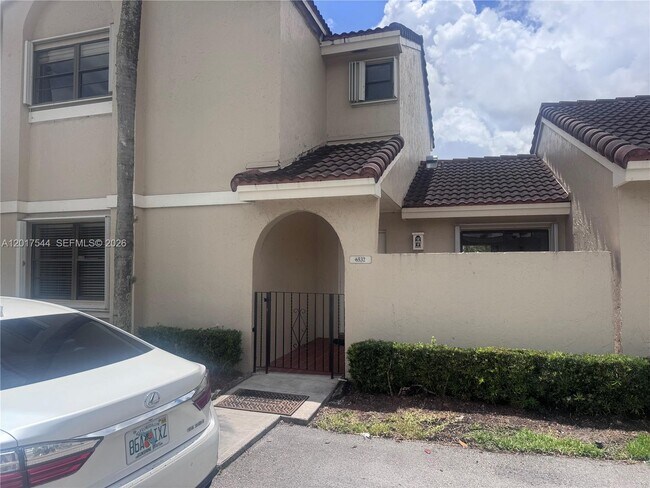 Photo - 6532 NW 170th Terrace
