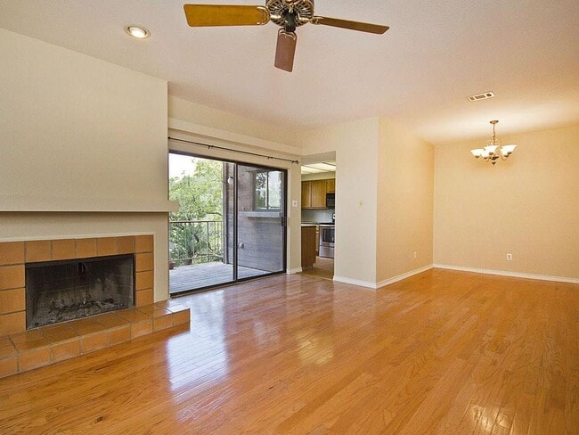 Building Photo - 8200 Neely Dr Unit 108