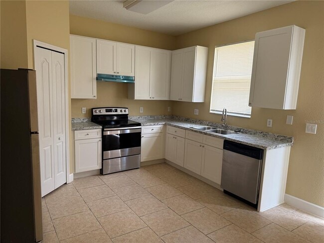 Photo - 933 Whispering Cypress Ln