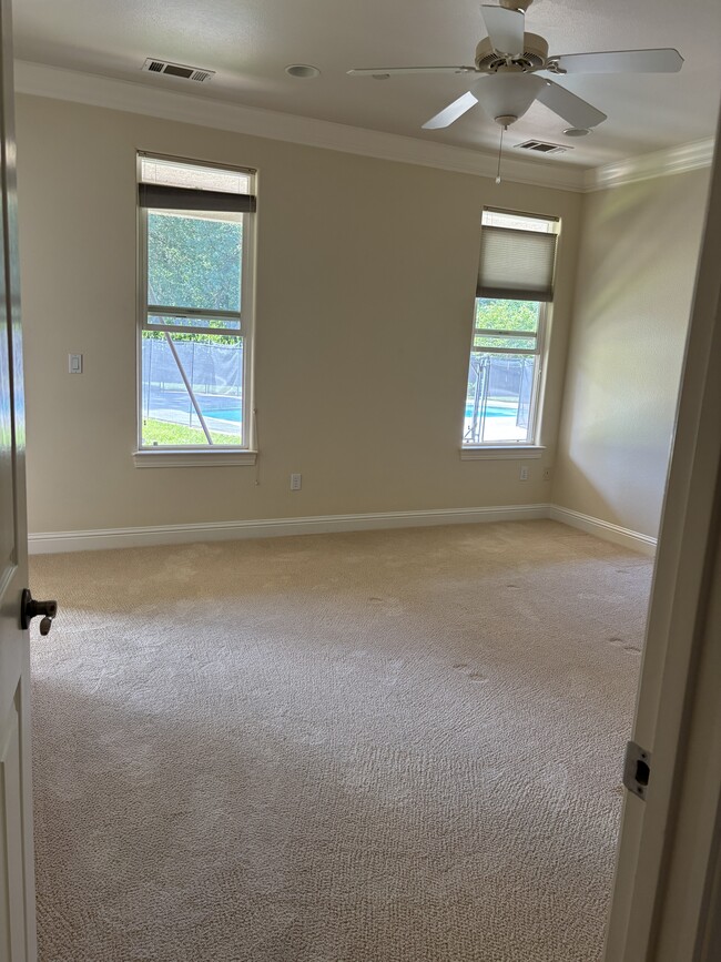 Photo - 3279 Woodbury Dr