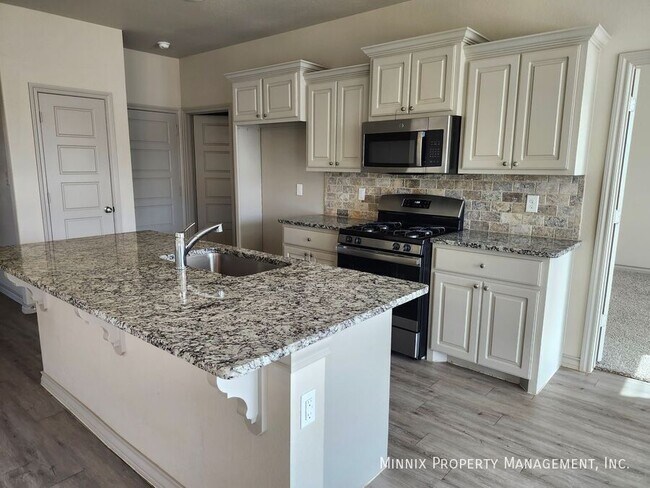 Photo - 7103 22nd St