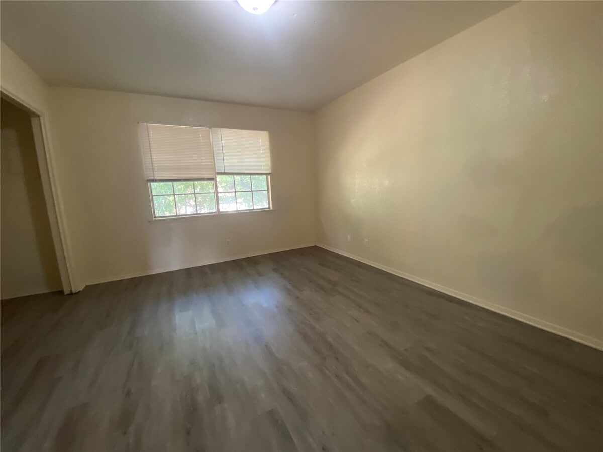 Photo - 208 Kelly St Unit 7