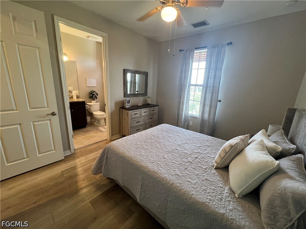Photo - 11875 Izarra Way