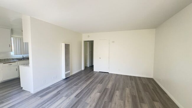 Photo - 6308 Milton Ave