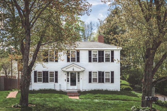 Photo - 329 Main St Unit 329