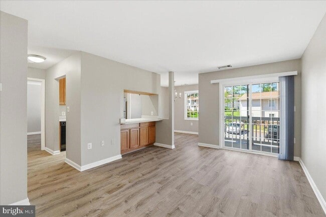 Photo - 100 Westwick Ct Unit 3