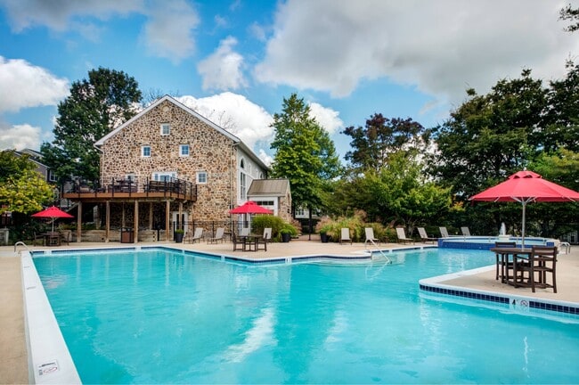 Photo - Treetops at ChesterHollow