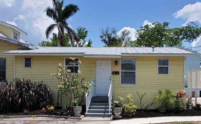 Building Photo - 461 W Marion Ave Unit A Rental